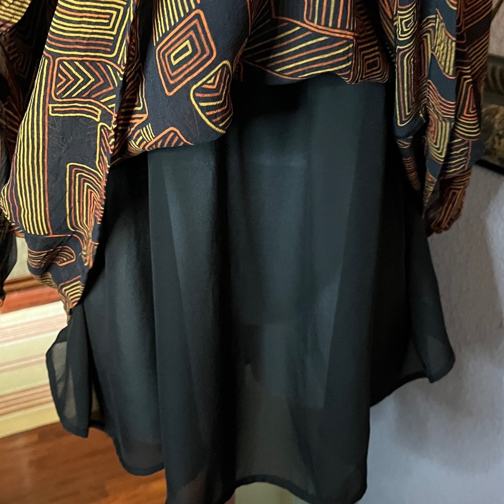 VTG Bob Mackie Black & Orange Geometric Print Blouse Sz L- wearable art - Picture 5 of 13